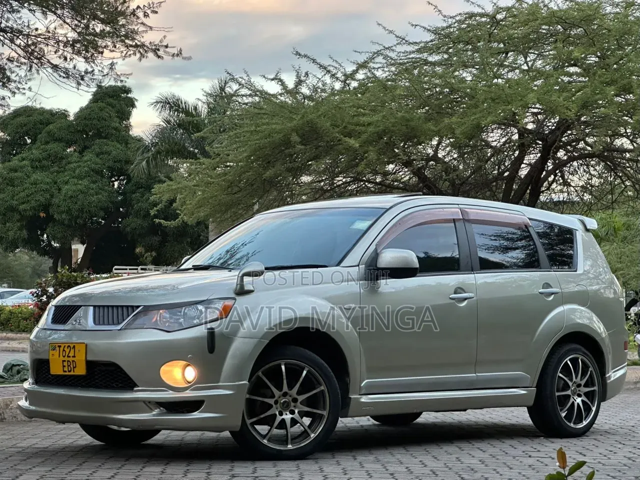 Mitsubishi Outlander 2007 Silver