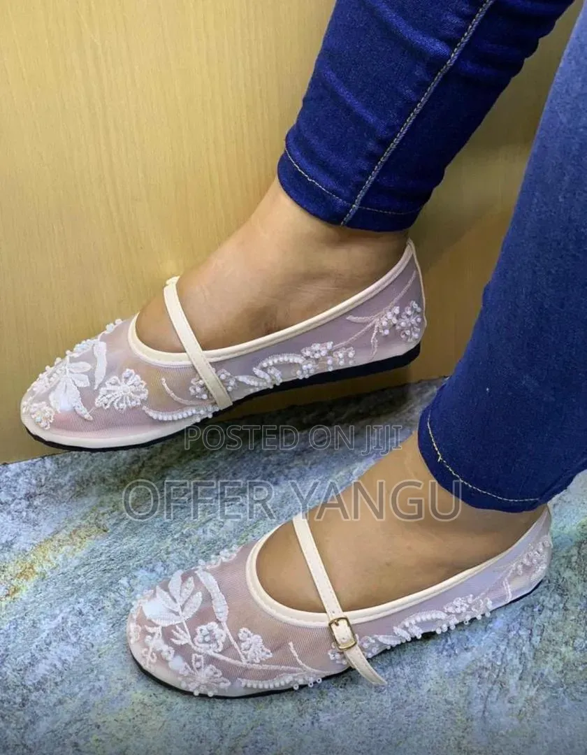 Zara Embroidered Pearl