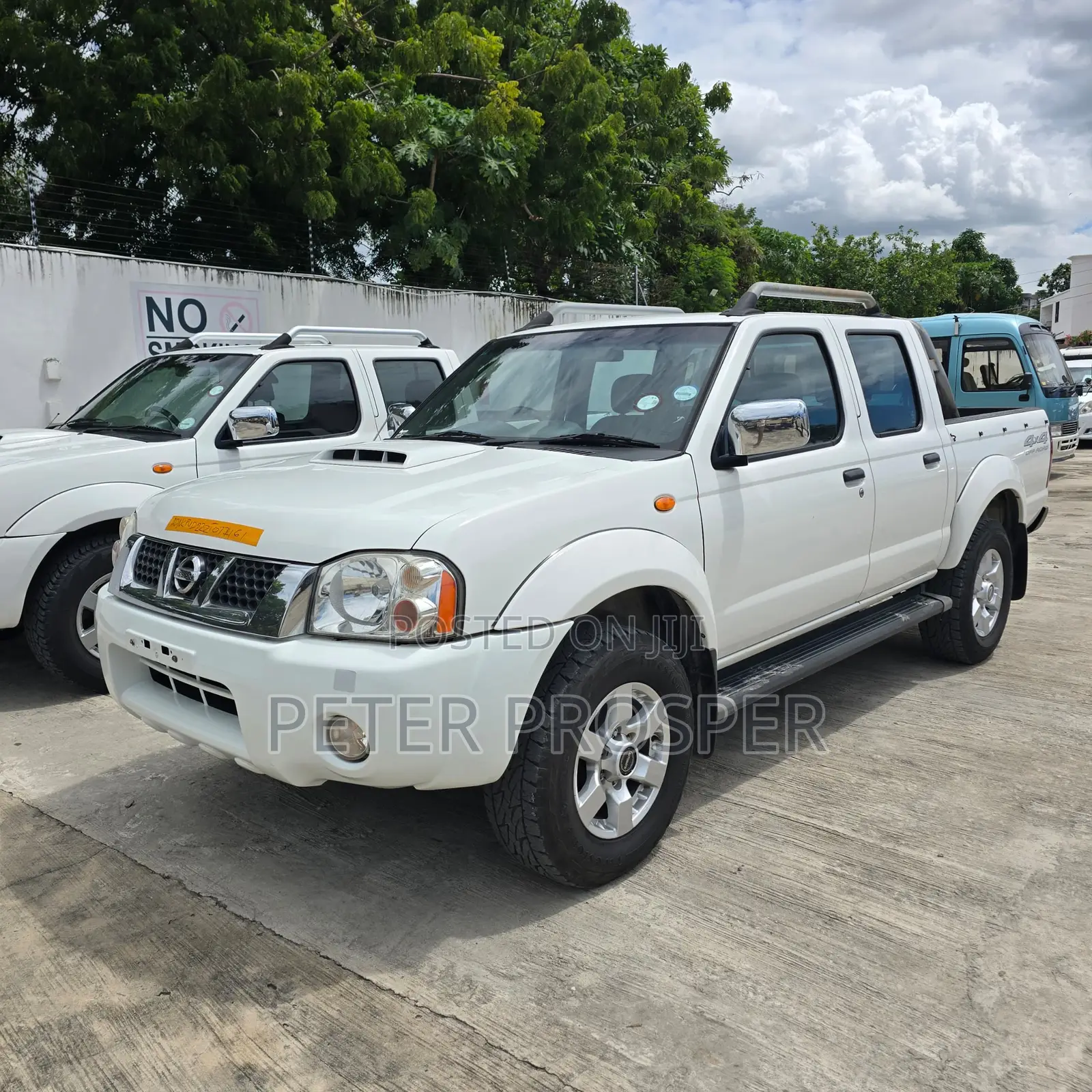 Nissan Hardbody 2019 White