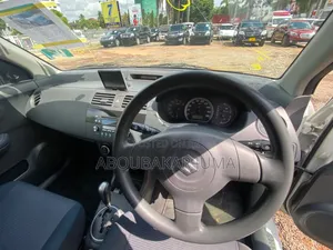 Suzuki Swift 2009 White