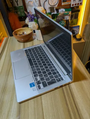 Laptop HP ProBook 430 G8 8GB Intel Core i3 SSD 256GB