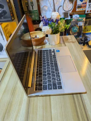 Laptop HP ProBook 430 G8 8GB Intel Core i3 SSD 256GB