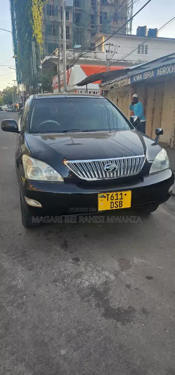 Toyota Harrier 2.4 2004 Black