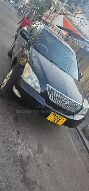 Toyota Harrier 2.4 2004 Black
