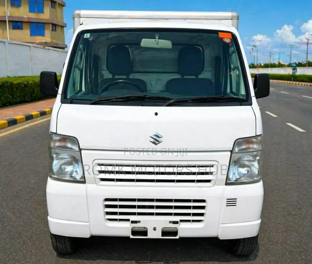 Suzuki Carry Truck 2014 White