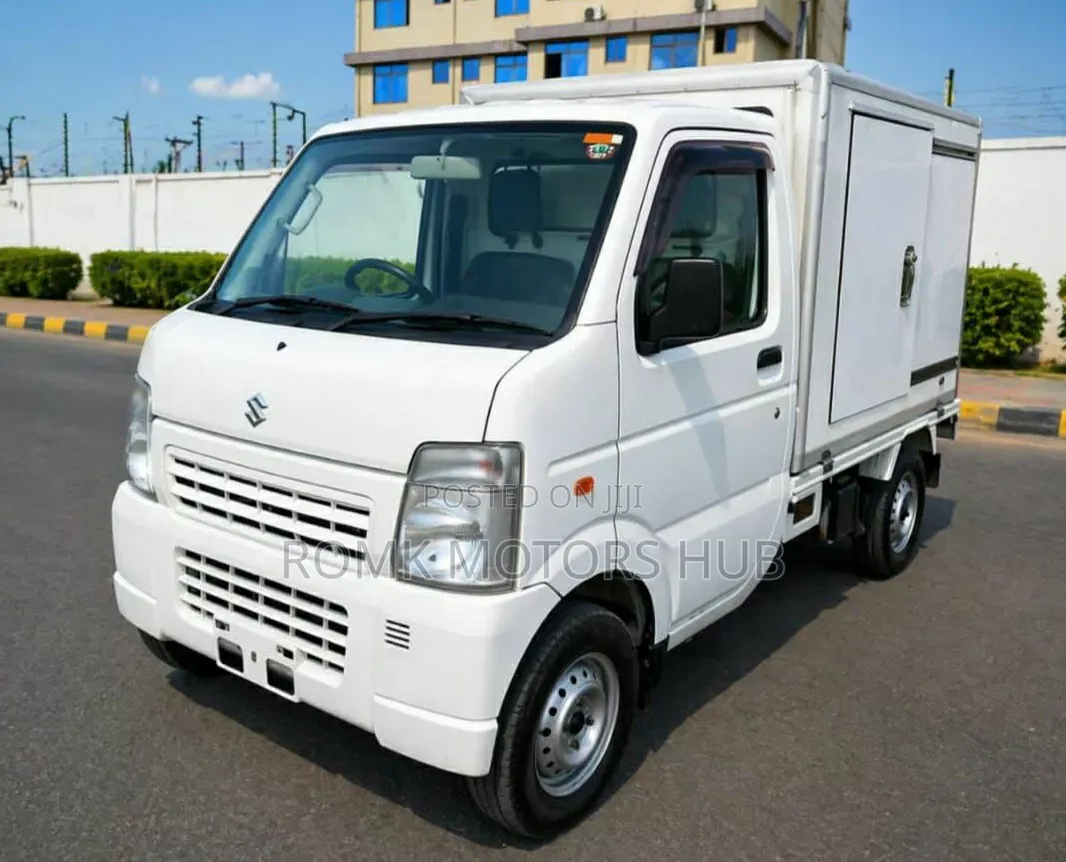 Suzuki Carry Truck 2014 White