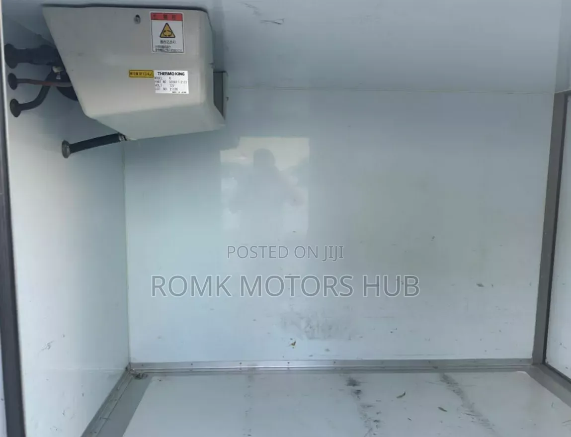 Suzuki Carry Truck 2014 White