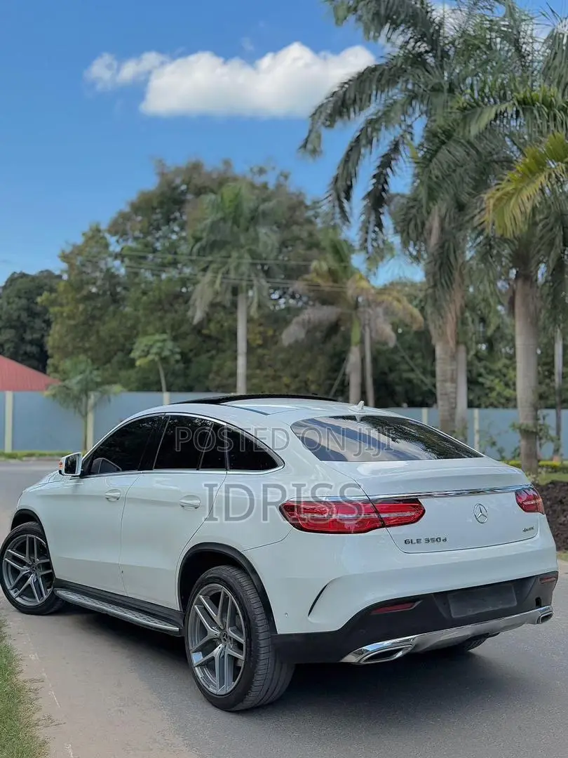 Mercedes-Benz GLE-Class 2017 White