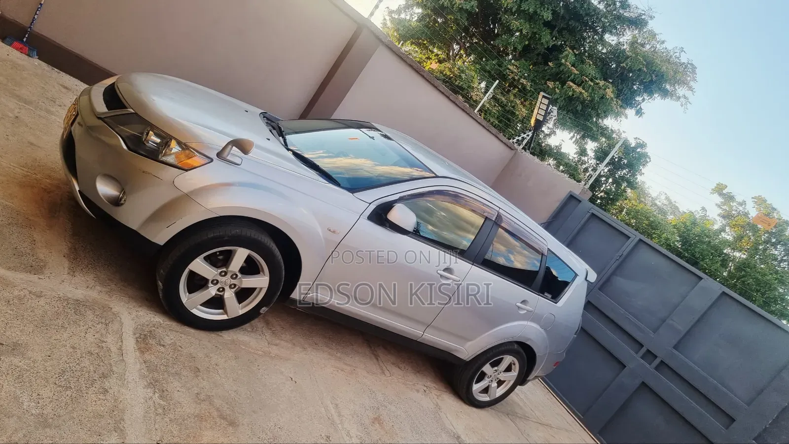 Mitsubishi Outlander 2.4 Comfort 2005 Gray