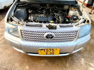 Toyota Succeed 2008 Silver