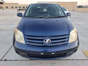 Toyota IST 2005 Blue
