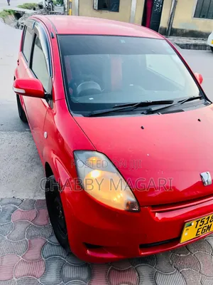 Toyota Passo 1.0 FWD 2006 Red