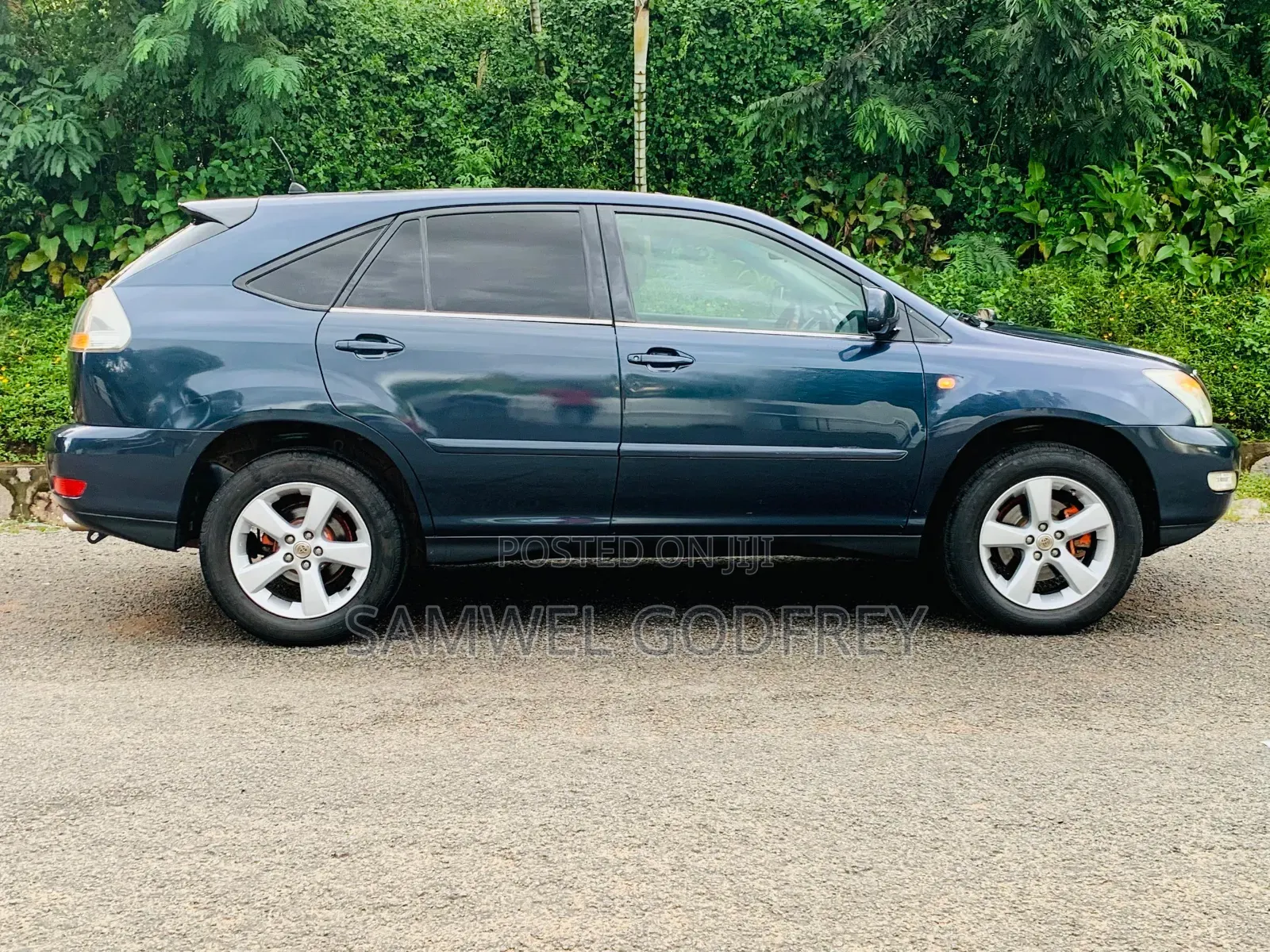 Toyota Harrier 2003 Gray