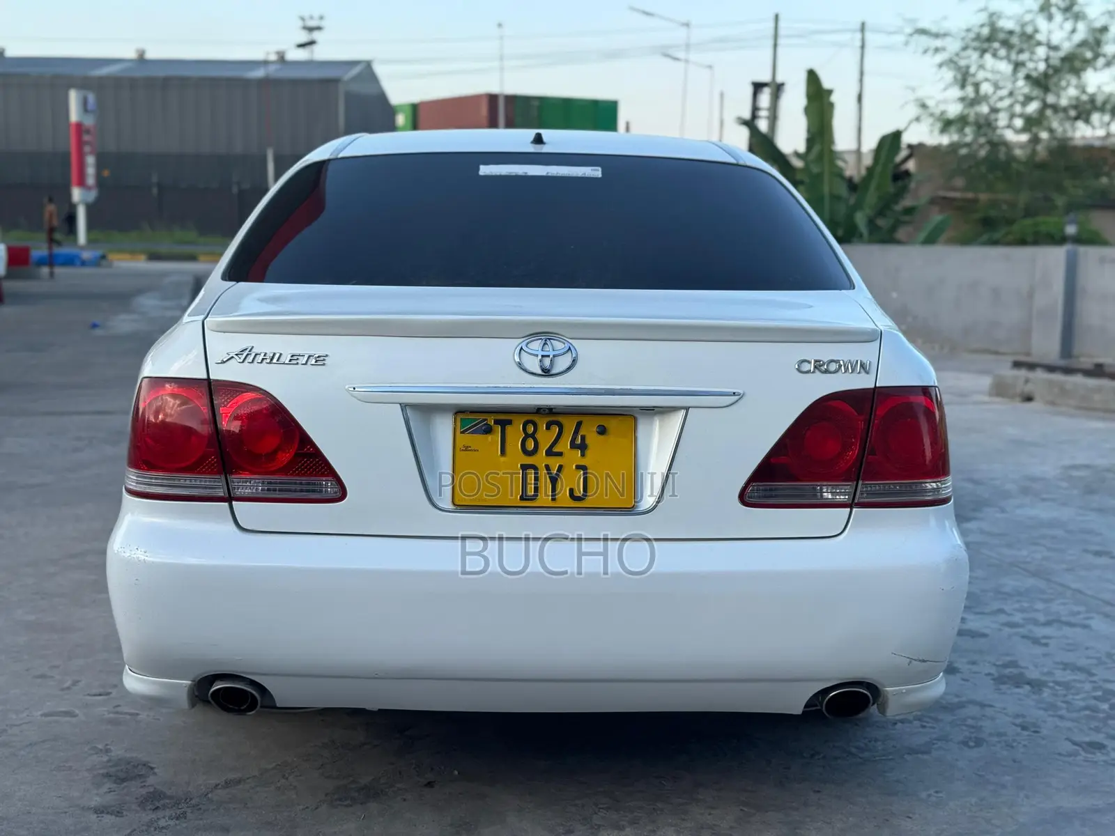 Toyota Crown 2006 White