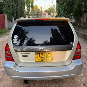 Subaru Forester 2005 Silver