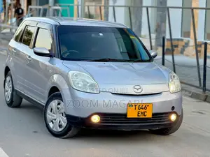 Mazda Verisa 2005 Silver