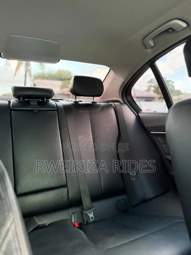 BMW 3 Series 2012 White