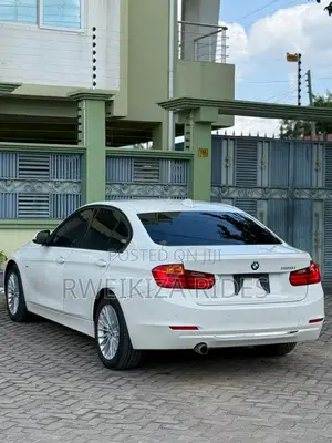 BMW 3 Series 2012 White