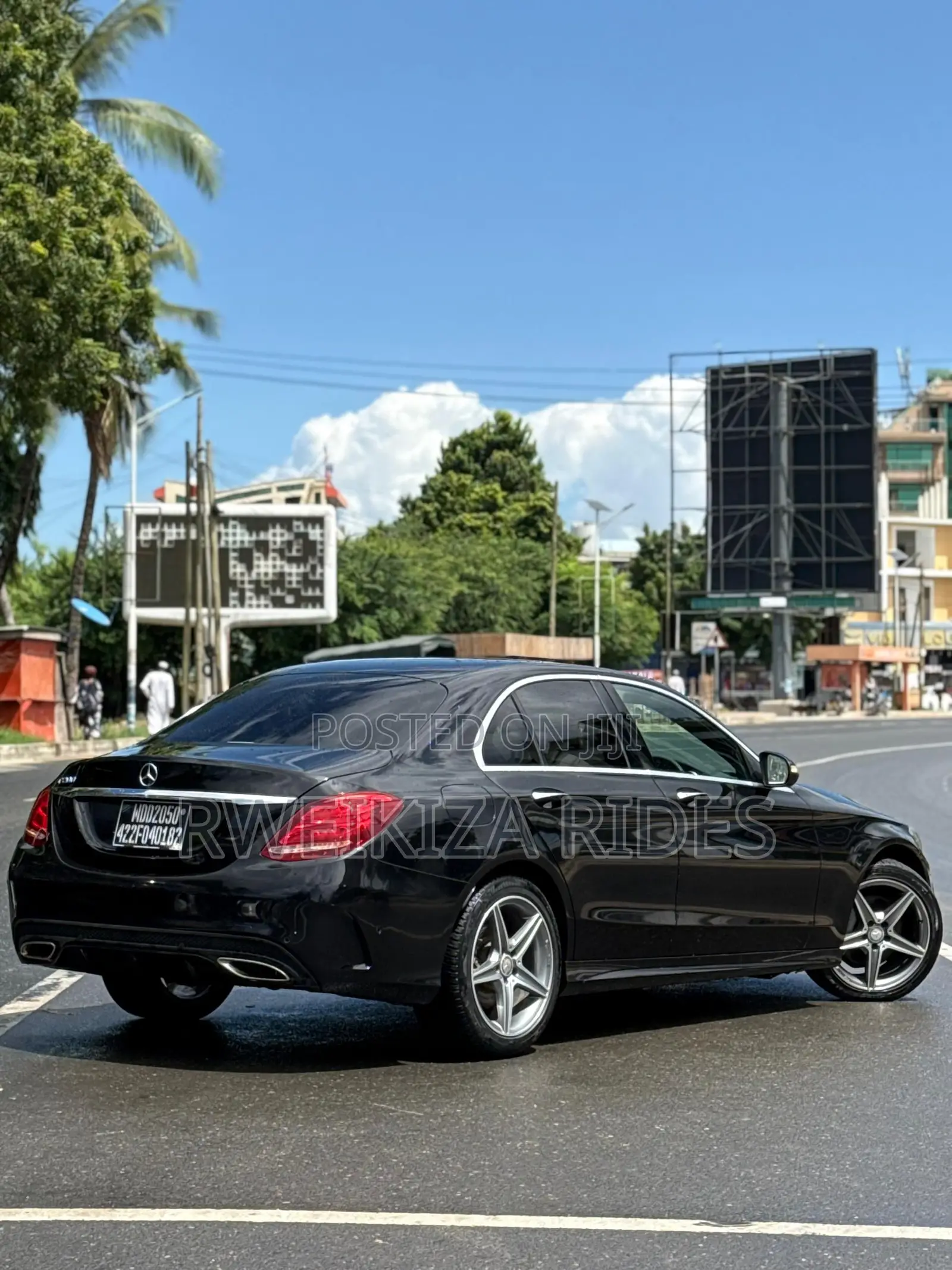 Mercedes-Benz C200 2015 Black