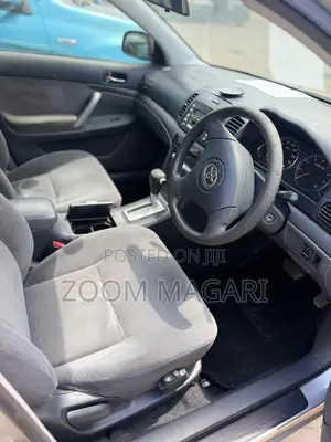 Toyota Sienta 2006 Pearl