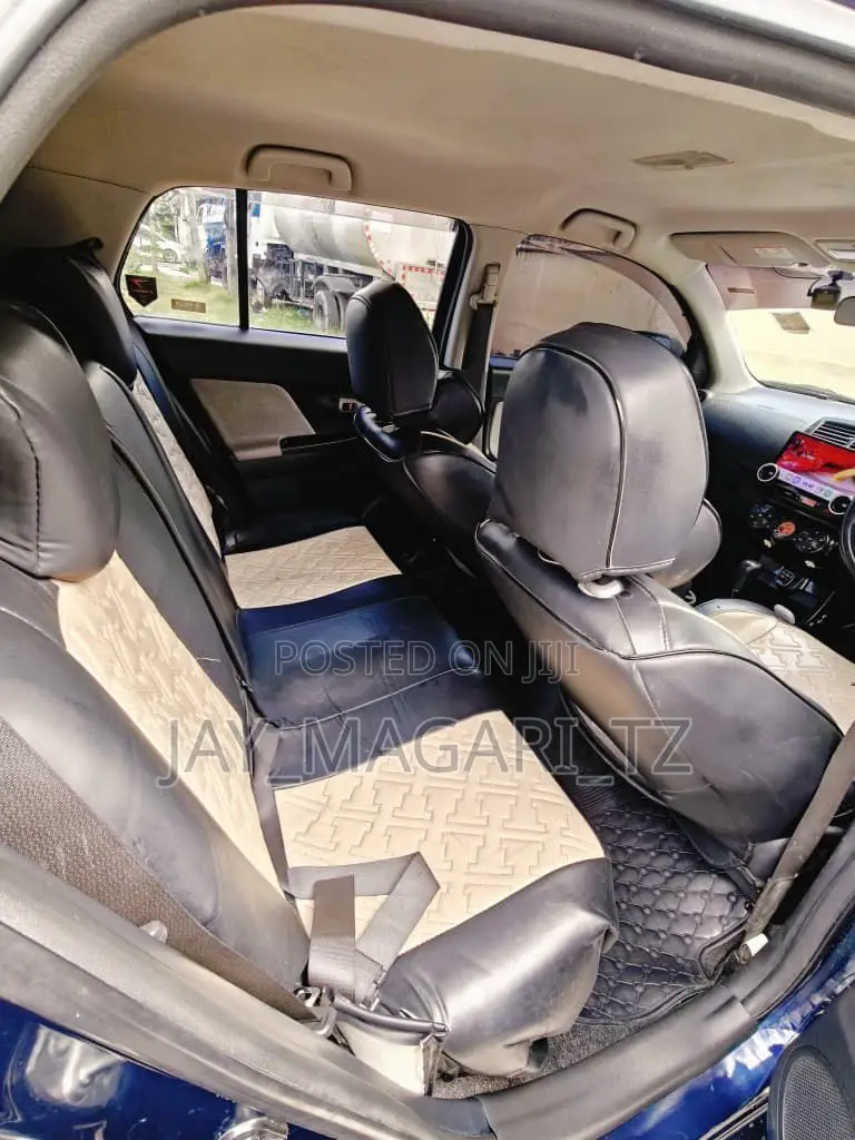 Toyota IST 2009 Blue