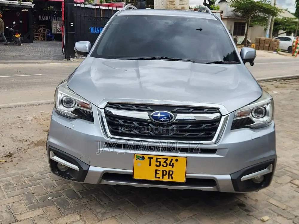 Subaru Forester 2016 Silver