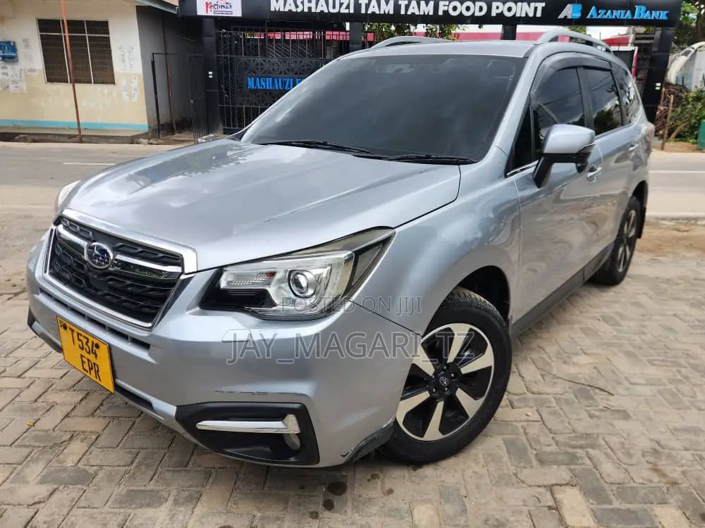 Subaru Forester 2016 Silver