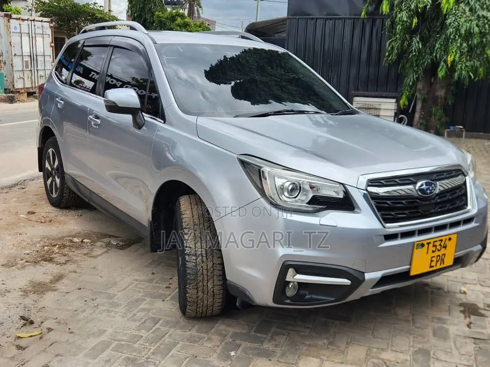 Subaru Forester 2016 Silver