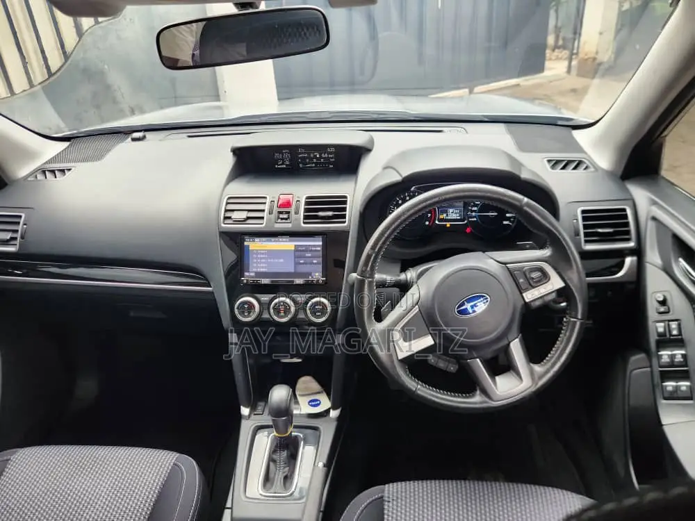 Subaru Forester 2016 Silver
