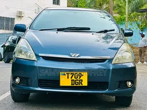 Toyota Wish 2005 Blue