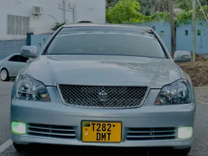 Toyota Crown 2006 Silver