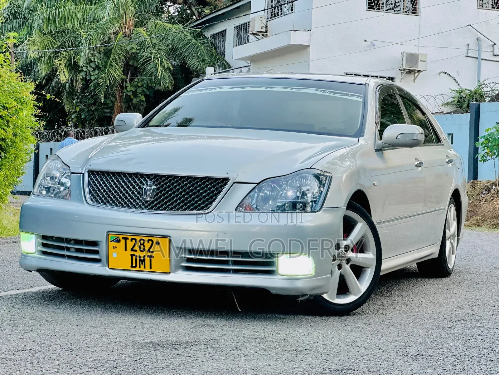 Toyota Crown 2006 Silver
