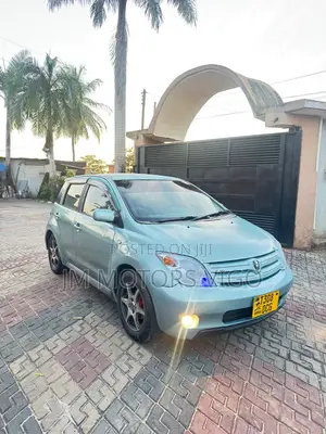 Toyota IST 2003 Blue