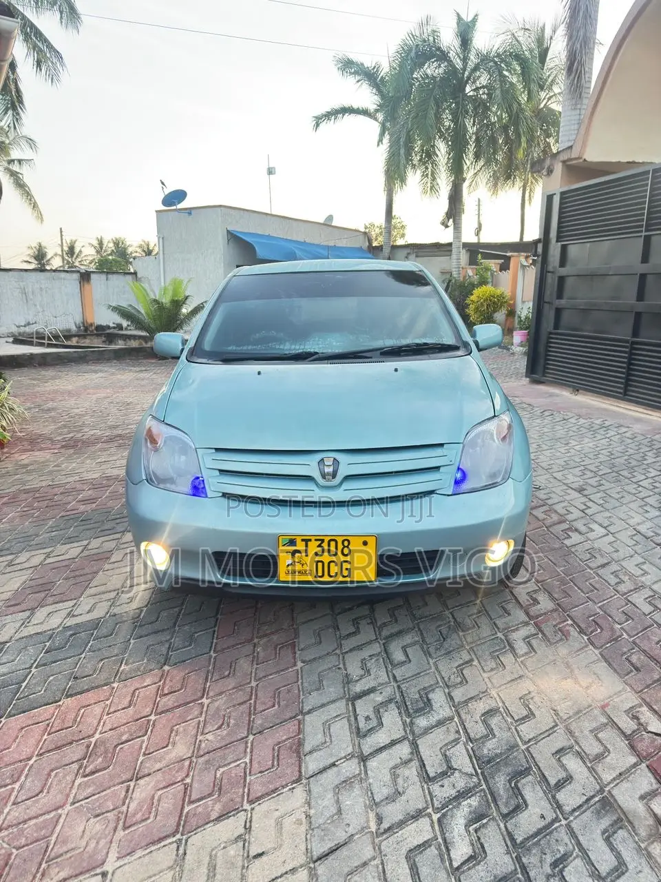 Toyota IST 2003 Blue
