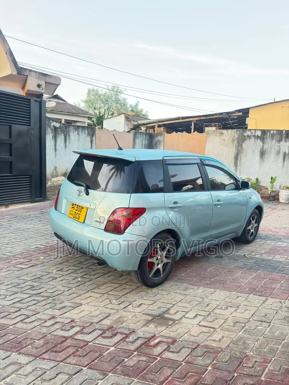 Toyota IST 2003 Blue