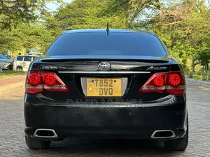 Toyota Crown 2008 Black
