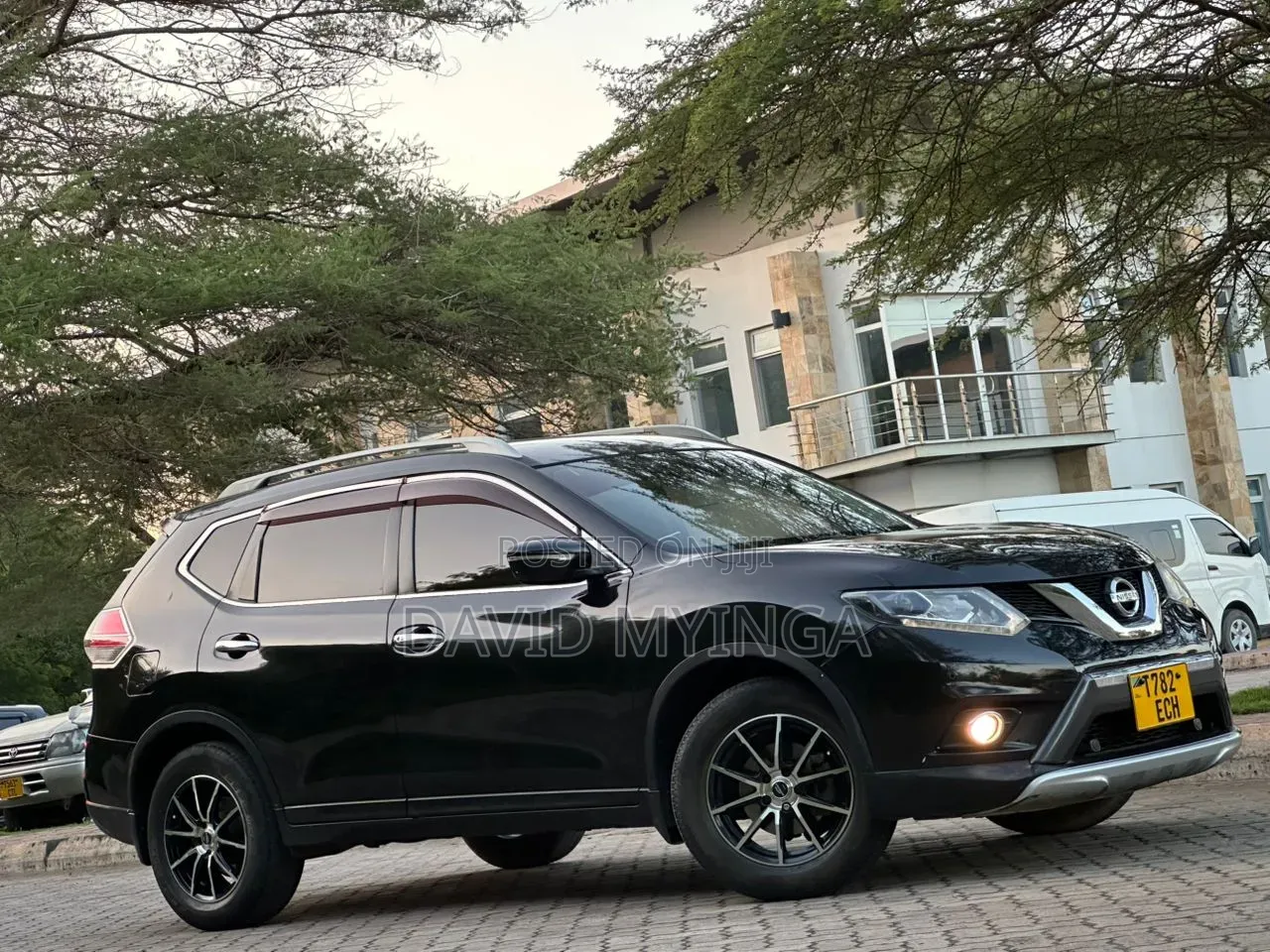 Nissan X-Trail 2013 Black