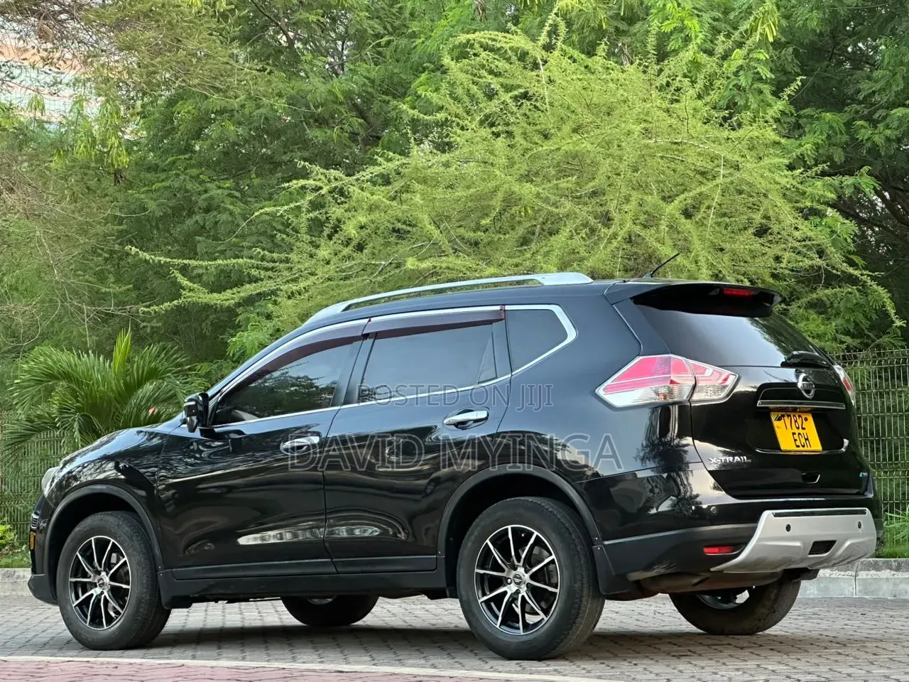 Nissan X-Trail 2013 Black