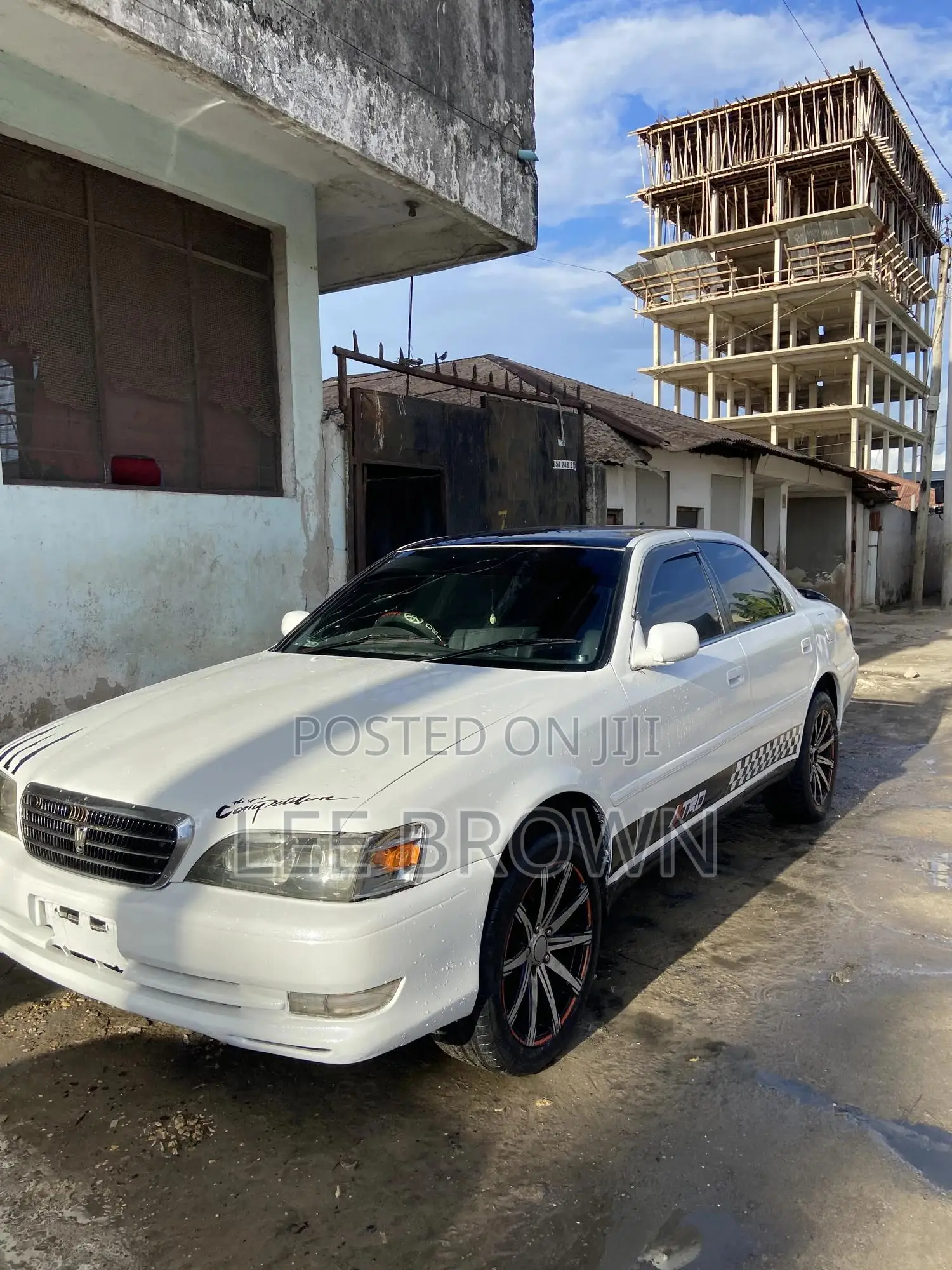 Toyota Cresta 2000 White