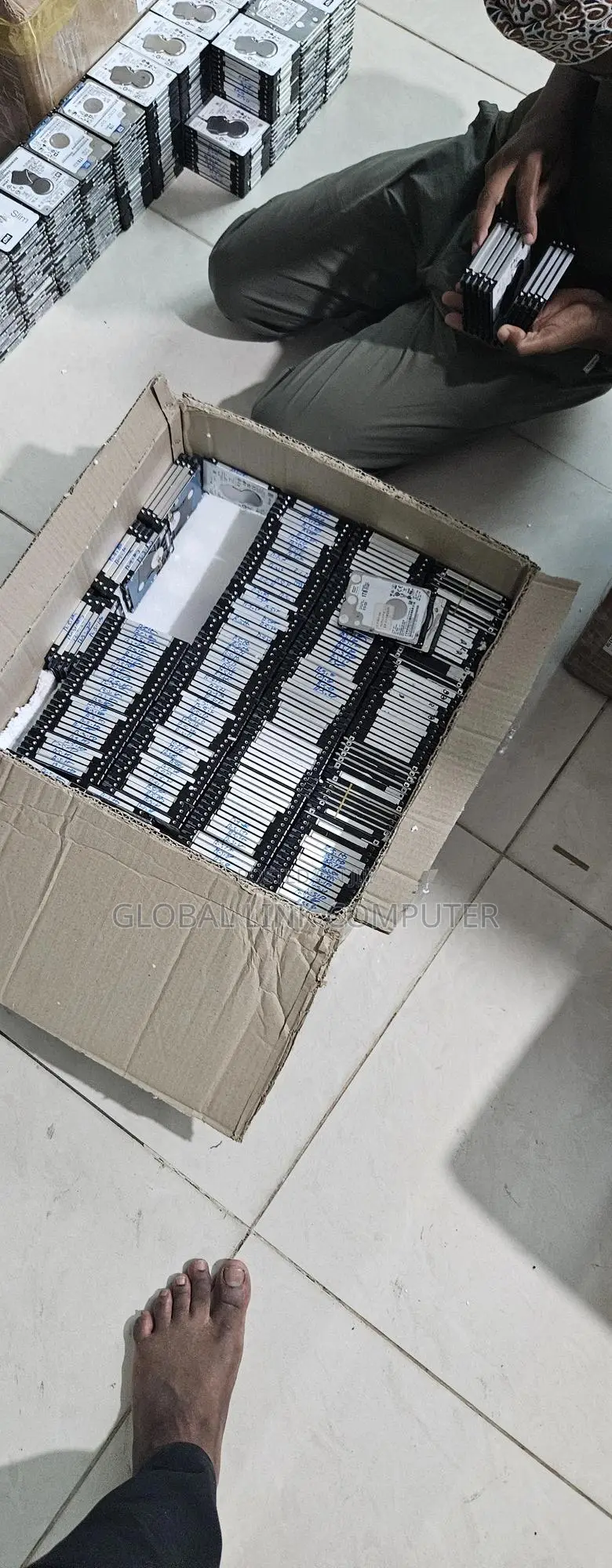 Hard Disk Drive(Hdd)