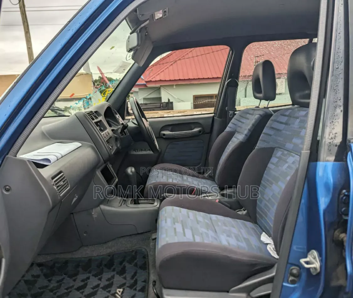 Toyota RAV4 2008 Blue
