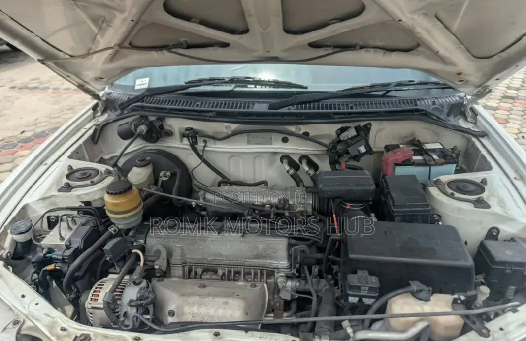 Toyota RAV4 2005 White