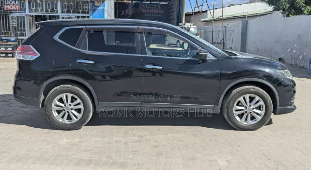 Nissan X-Trail 2014 Black