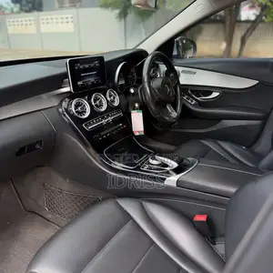 Mercedes-Benz C200 2015 Silver