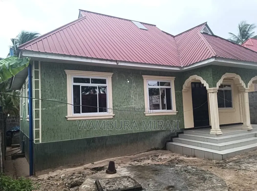 4bdrm Apartment in Nyumba, Temeke for sale