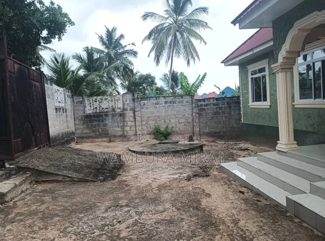 4bdrm Apartment in Nyumba, Temeke for sale