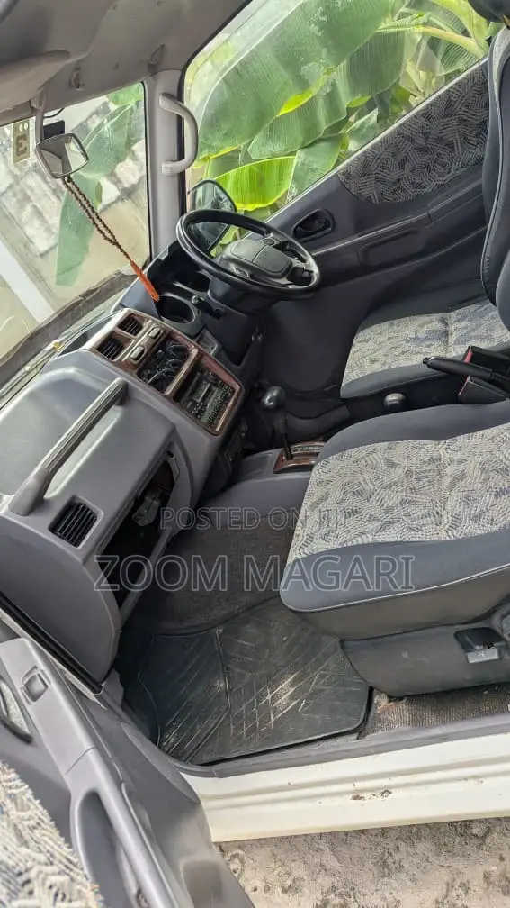 Mitsubishi Pajero Junior 1998 White
