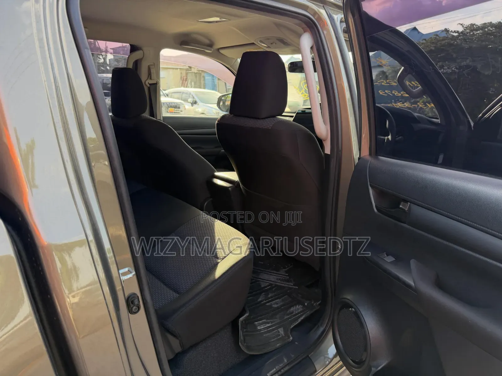 Toyota Hilux 2022 Gray