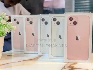 New Apple iPhone 13 128 GB Pink