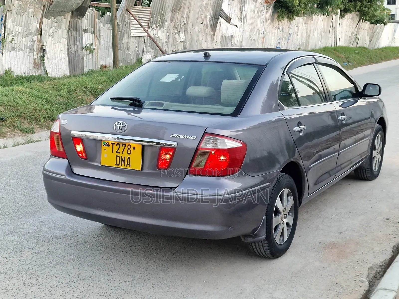 Toyota Premio 2005 Gray